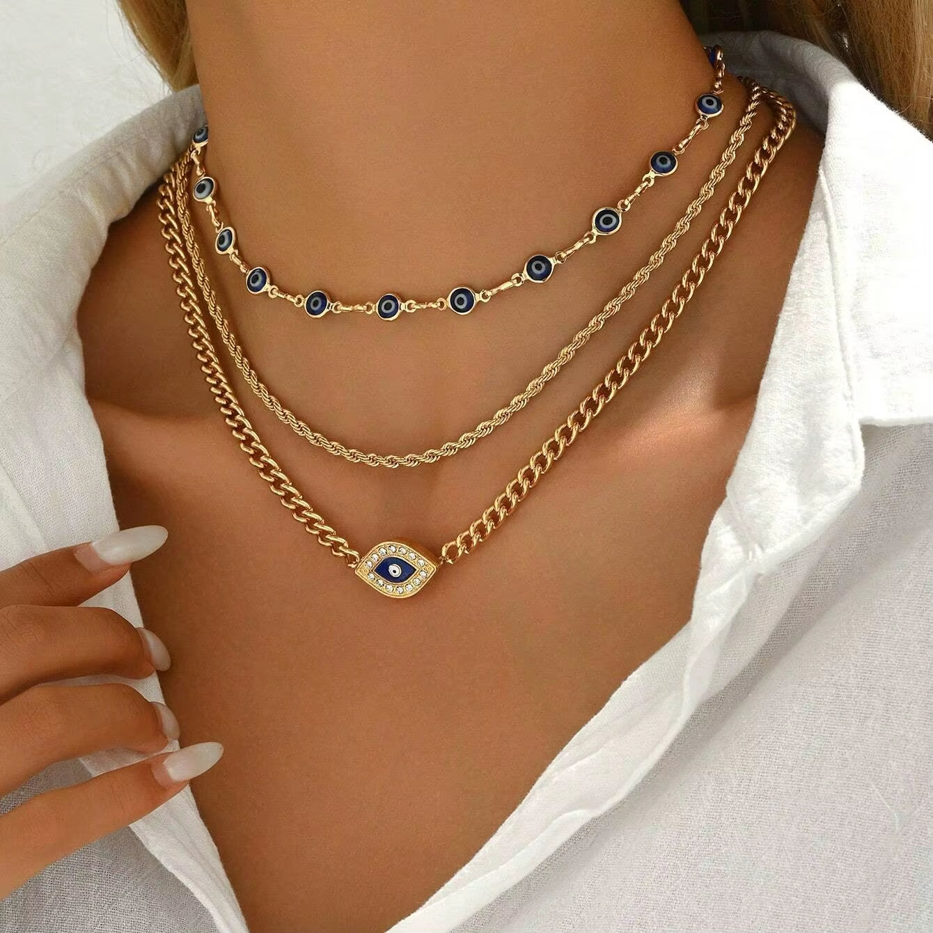 Boho Lucky Multi-Layers Crystal Evil Eye Pendant Necklace for Women Geometric round Charm Clavicle Chain Beach Jewelry