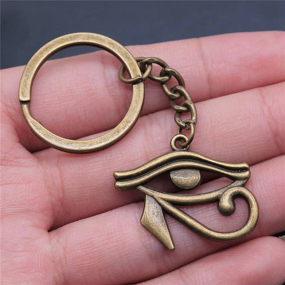 1 Piece Keychain Celtic and Eye of Horus Key-Rings Fashion Hot Sale Key Chain Women Keyring Key-Rings