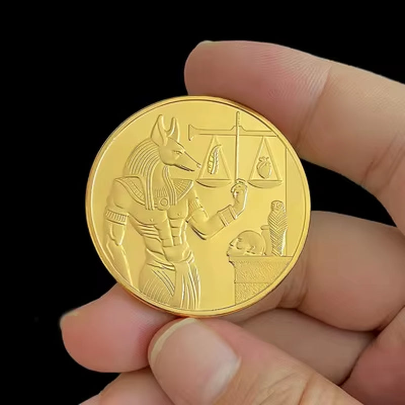 Ancient Egypt Anubis the God of Death Gold/Silver Plated Coin Pyramid Dieb Pattern Commemorative Value Token Coin