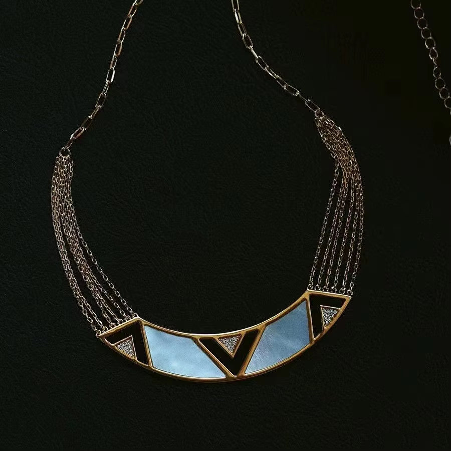 Eternal Light Egyptian Geometry Retro Minority Design White Fritillaria Necklace Luxury High-Grade Clavicle Chain