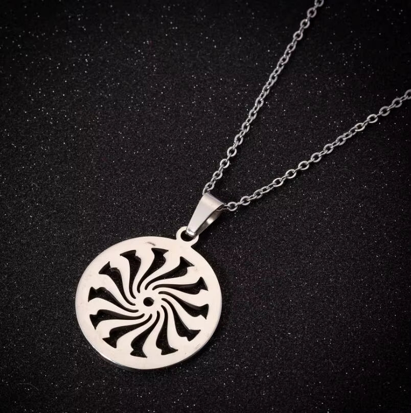 Stainless Steel Ancient Egyptian Scarab Pendant Necklace Choker for Women Statement Choker Necklace Vintage Jewelry Gift