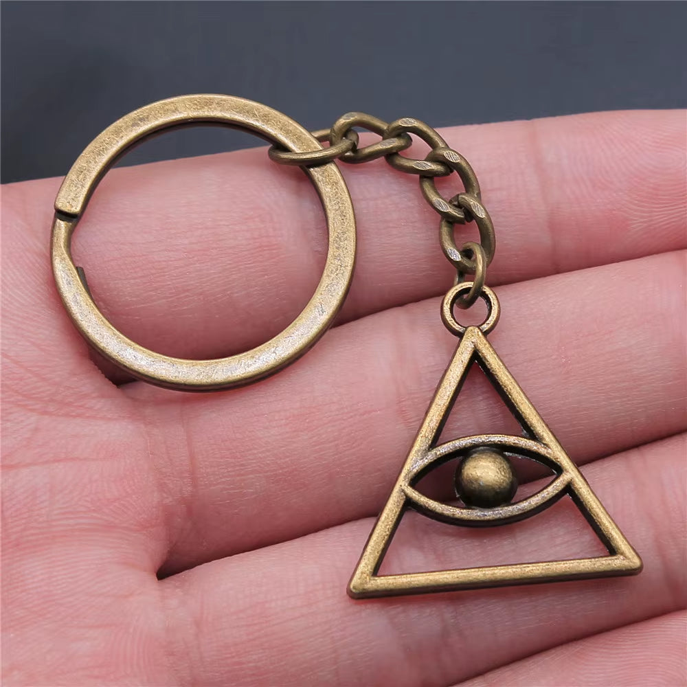 1 Piece Keychain Celtic and Eye of Horus Key-Rings Fashion Hot Sale Key Chain Women Keyring Key-Rings