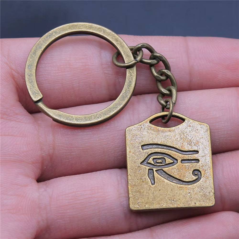 1 Piece Keychain Celtic and Eye of Horus Key-Rings Fashion Hot Sale Key Chain Women Keyring Key-Rings